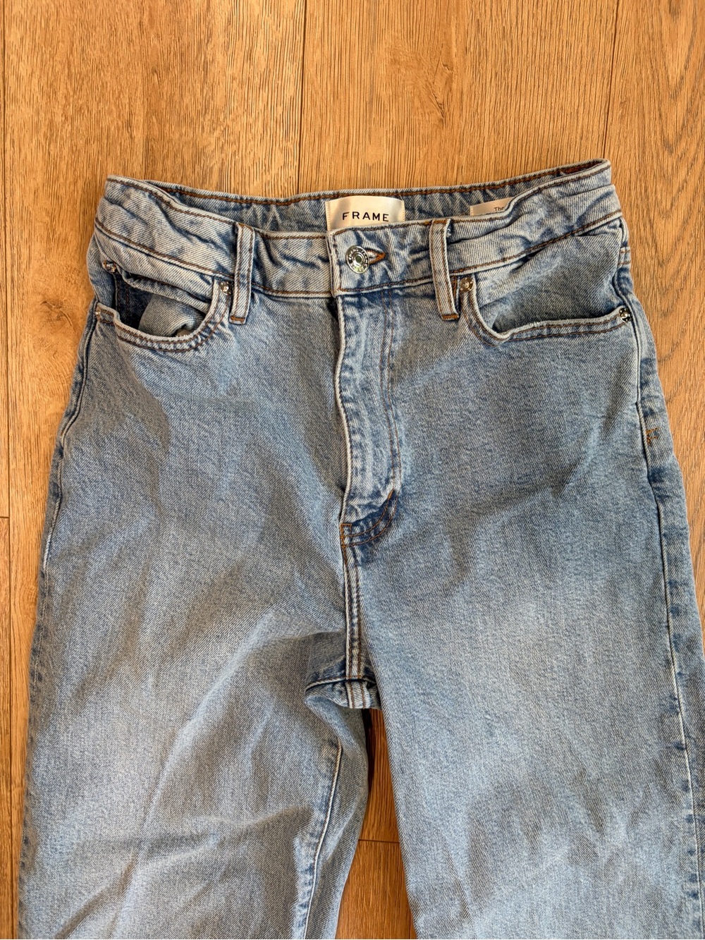 FRAME The Wide Jeans Size 27 Dolly Light Wash High Rise Wide Leg Denim - Picture 4 of 12